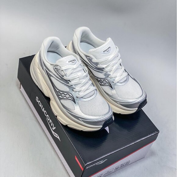 Saucony Silver Low-Top Running Shoes